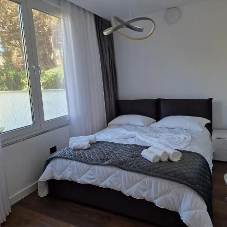 Pearl Adriatic Coast 1 דירה