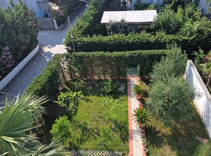 Apartment Pearl Adriatic Coast 1 *